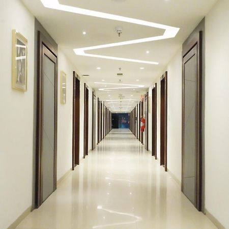 Regenta Inn Ranip Ahmedabad Exterior foto
